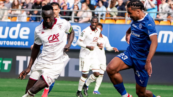 Le CF63 passe pr&egrave;s de l&rsquo;exploit mais craque contre l&rsquo;ESTAC, leader de Ligue 2