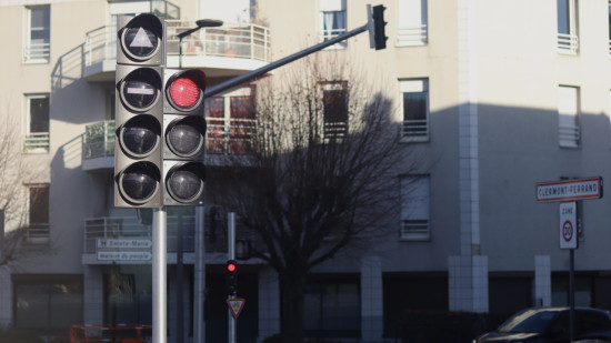 Pourquoi les feux de circulation sont diff&eacute;rents pour les tram-bus &agrave; Clermont-Ferrand ?