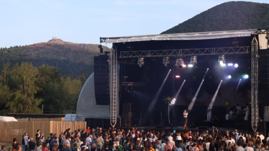 Spelim, Marguerite, Keziah Jones : &agrave; Vulcania, le festival volcanique d'Europavox r&eacute;veille les volcans