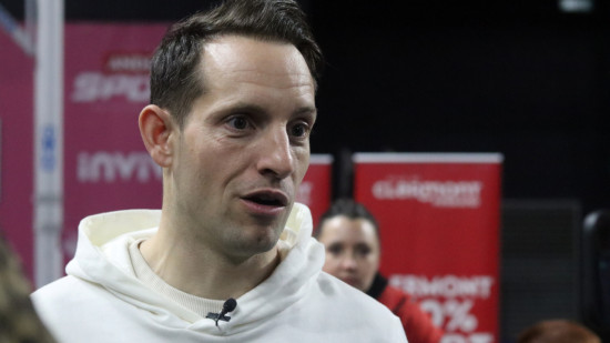 Toujours bless&eacute; au tendon, Renaud Lavillenie ne sautera pas cet hiver