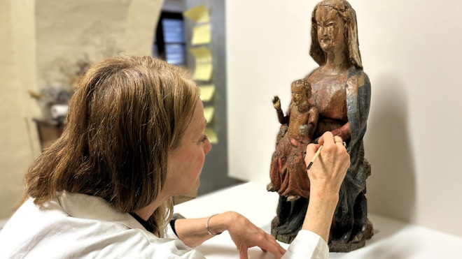 Beaumont : deux statues m&eacute;di&eacute;vales restaur&eacute;es dans l&rsquo;&eacute;glise Saint-Pierre