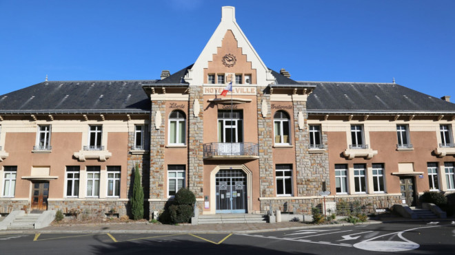 Municipales &agrave; Ceyrat : les quatre candidats divers centre se maintiennent pour le second tour