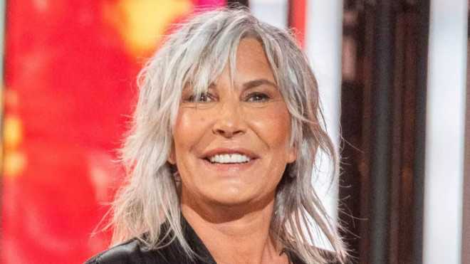 Tourn&eacute;e 2027 : Zazie confirme son retour avec une date &agrave; l'Olympia