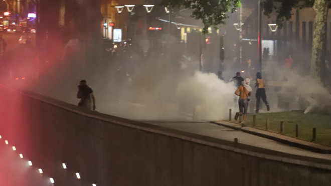 Un appel à l’émeute sur les réseaux sociaux déclenche plusieurs heures de tensions en centre-ville de Clermont-Ferrand Un appel à l’émeute sur les réseaux sociaux déclenche plusieurs heures de tensions en centre-ville de Clermont-Ferrand