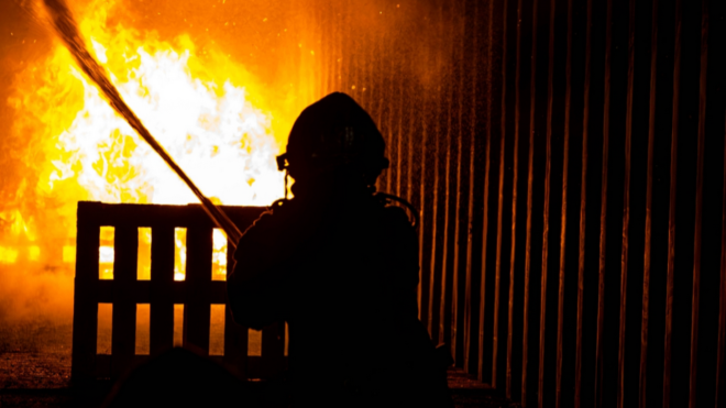 Vichy : trois v&eacute;hicules en feu dans le centre-ville