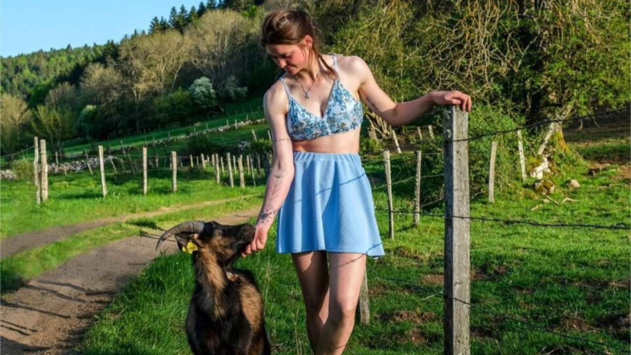 Beauté : Une agricultrice cantalienne pose pour le calendrier "Belles