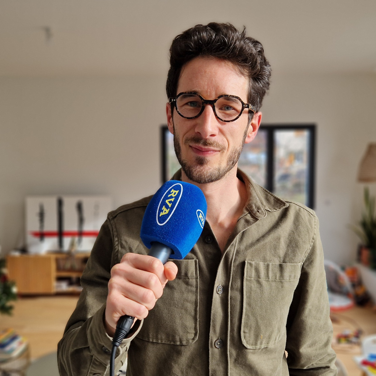 Dr Julien Scanzi, gastroentérologue : "Les microbiotes ont le pouvoir de guérir des maladies graves" Dr Julien Scanzi, gastroentérologue : "Les microbiotes ont le pouvoir de guérir des maladies graves"