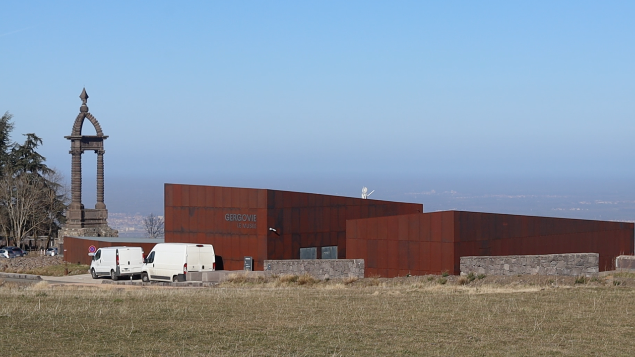 ESCAPADES EN AUVERGNE - Le musée de Gergovie (63), histoire d'une résistance auvergnate ESCAPADES EN AUVERGNE - Le musée de Gergovie (63), histoire d'une résistance auvergnate