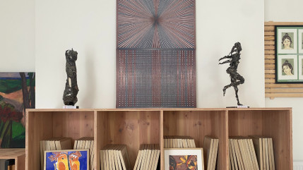 ESCAPADES EN AUVERGNE : Artothèque, une bibliothèque...mais pour les œuvres d'art ! ESCAPADES EN AUVERGNE : Artothèque, une bibliothèque...mais pour les œuvres d'art !