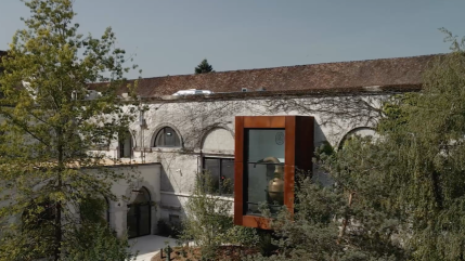 Évadez-vous en Auvergne-Rhône-Alpes aux Caves de la Chartreuse ! Évadez-vous en Auvergne-Rhône-Alpes aux Caves de la Chartreuse !